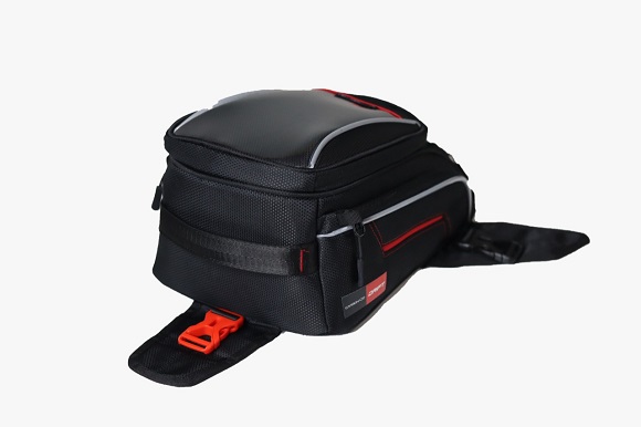 CARBONADO DRIFT STRAPES TANK BAG: Black - Suzuki Motorcycles Riding Store